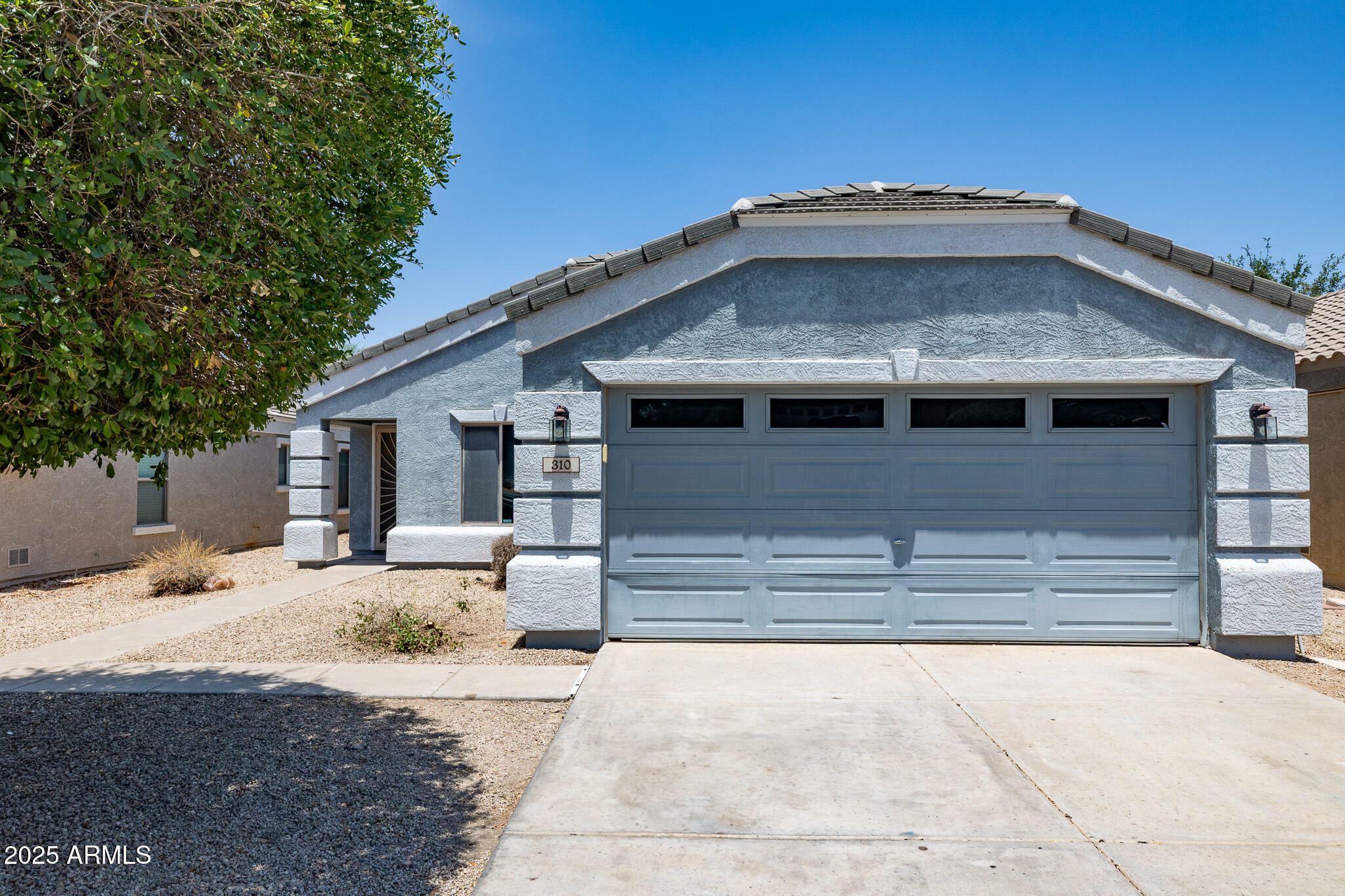 Property Photo: 310 E Payton Street AZ 85140