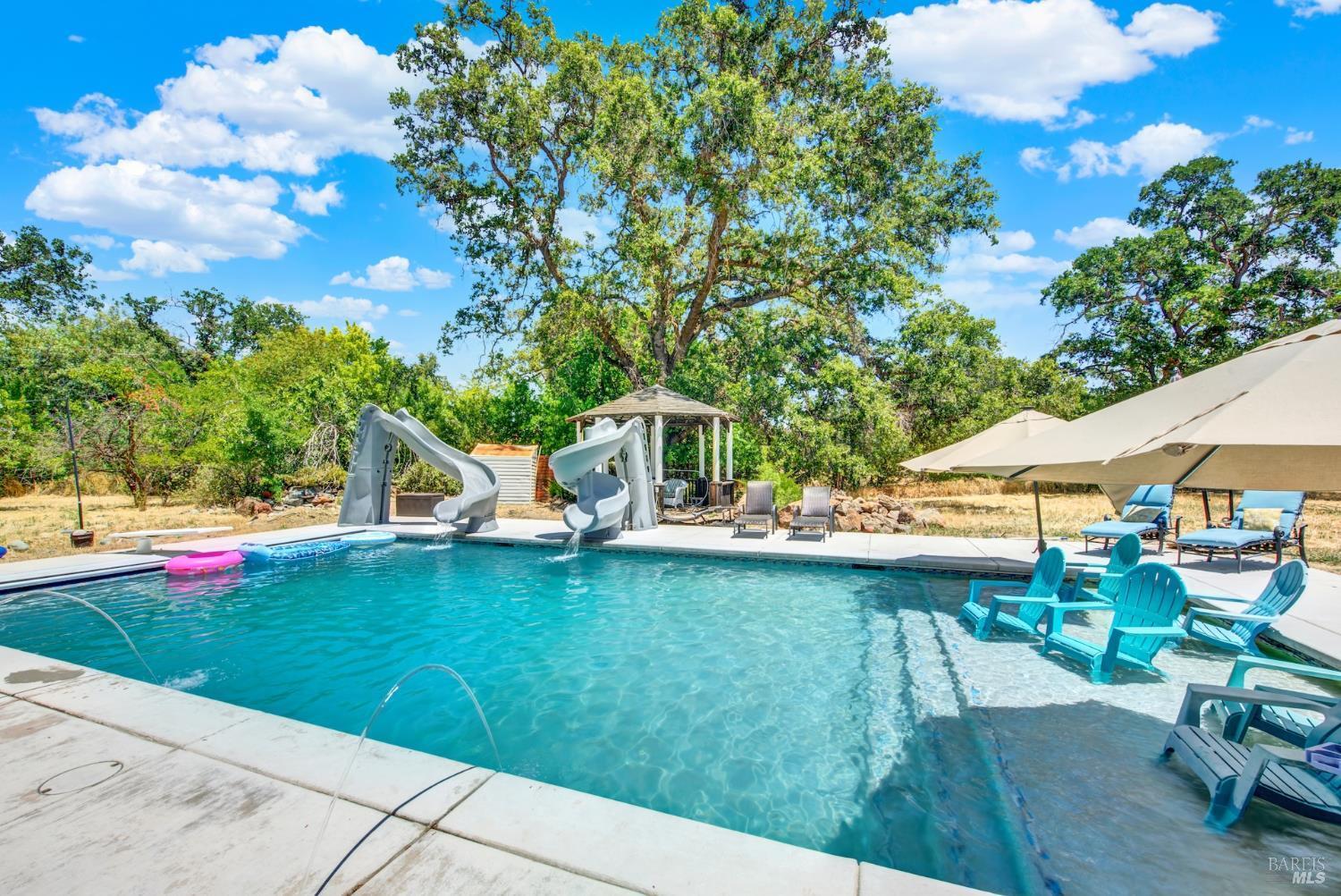 Property Photo: 7630 Acacia Lane CA 95688