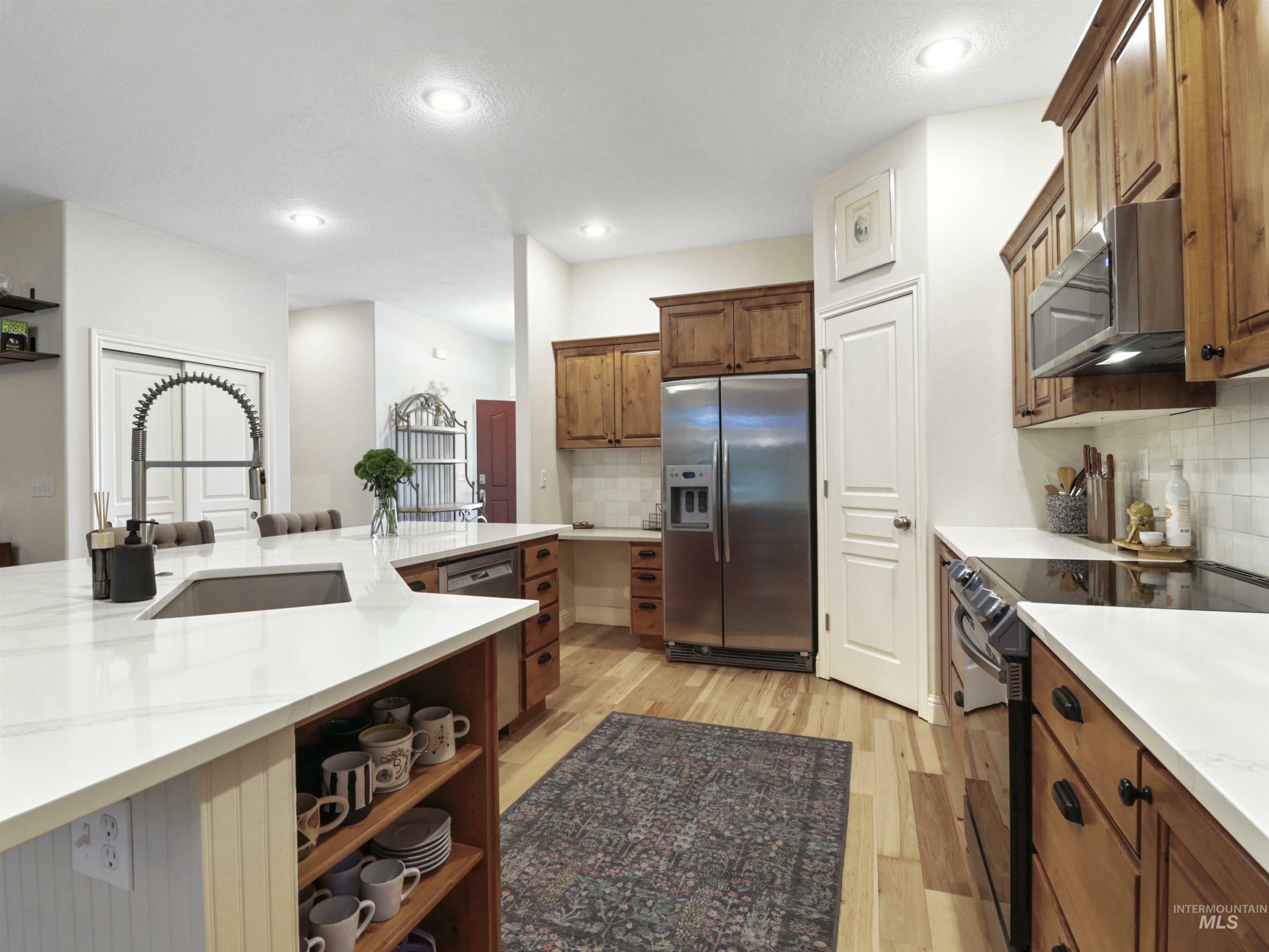 Property Photo: 1262 N Forestdale Place ID 83616