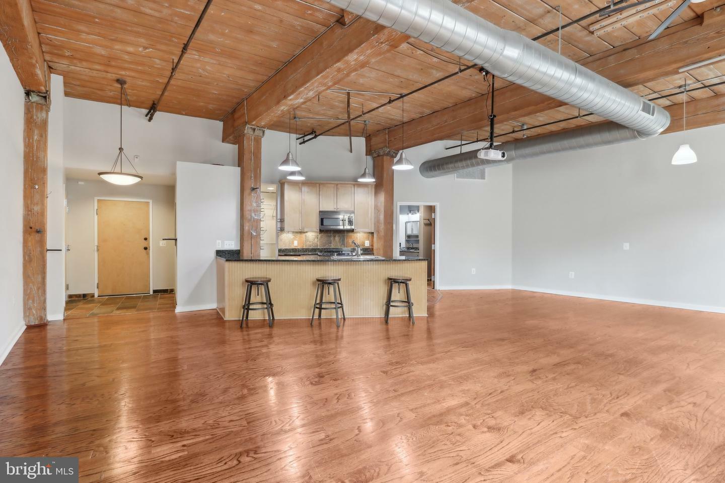 Property Photo:  1147 N 4th Street 53 2E  PA 19123 