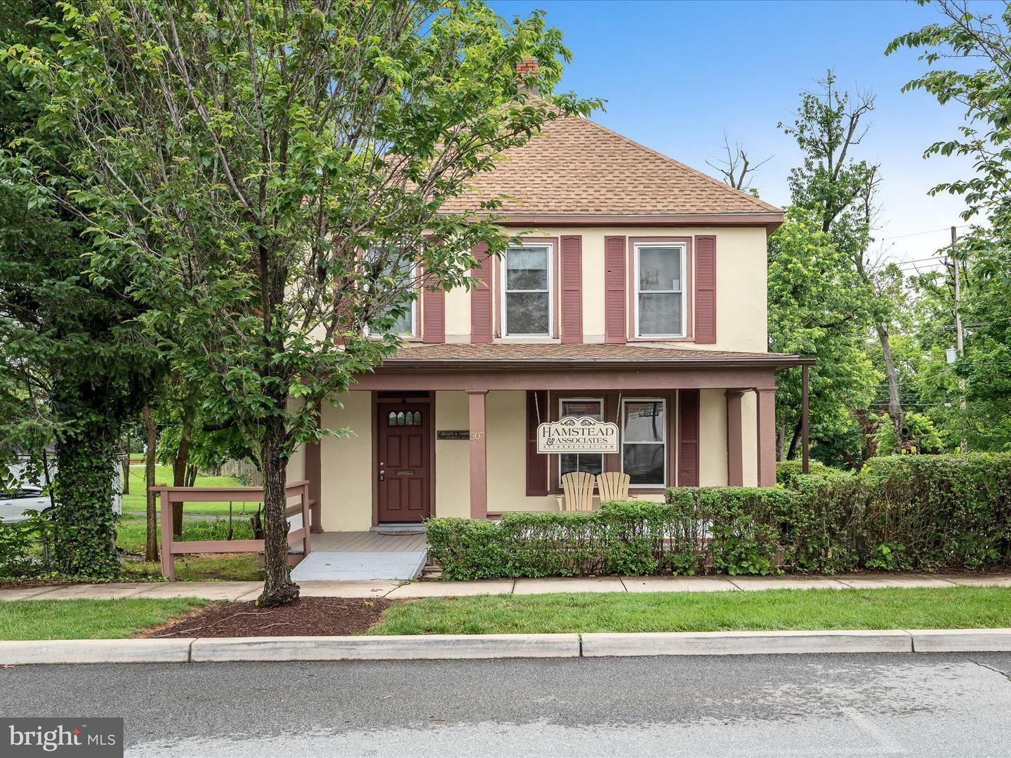 Property Photo: 507 S Fairfax Boulevard WV 25414