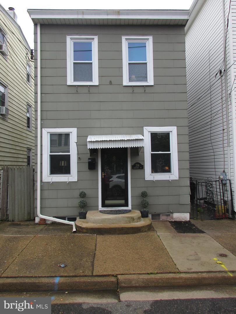 Property Photo: 216 Dorrance Street PA 19007