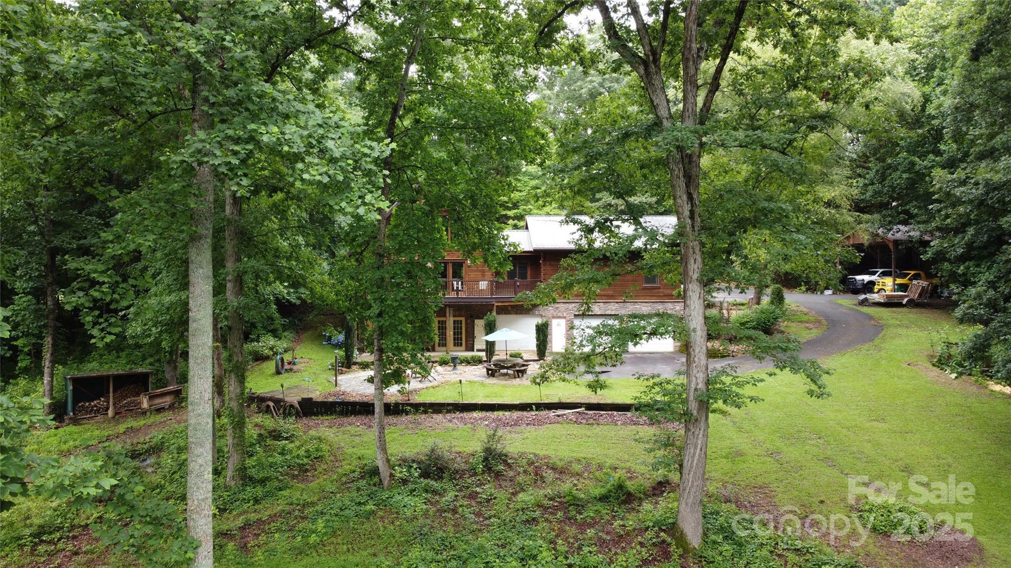 Property Photo: 720 Potneck Road NC 28147