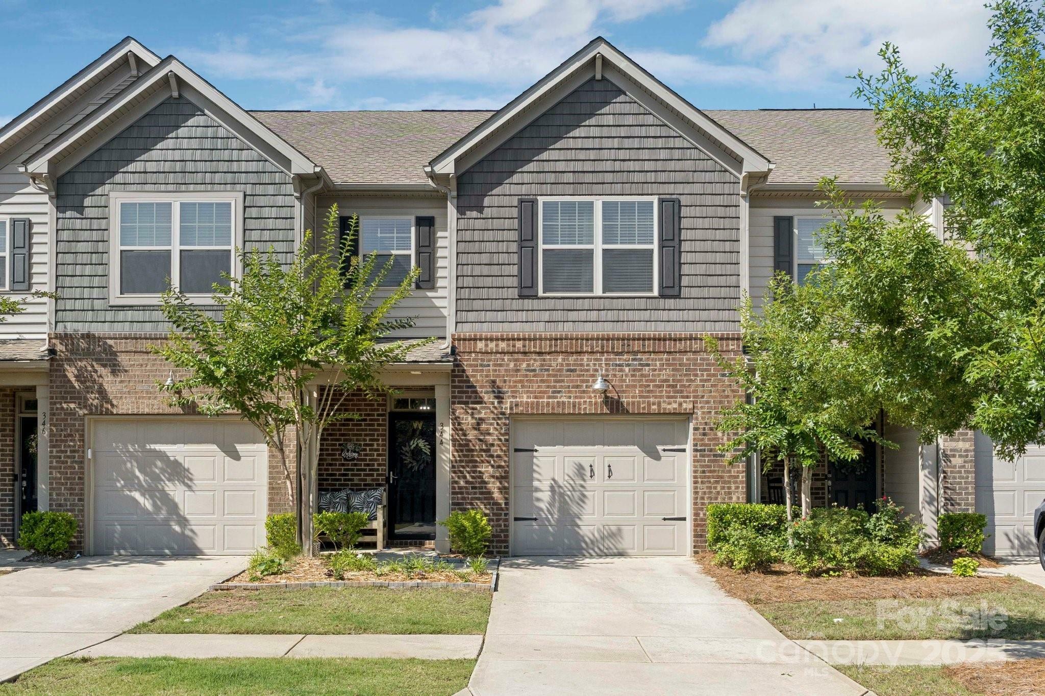 Property Photo: 344 Kennebel Place SC 29715