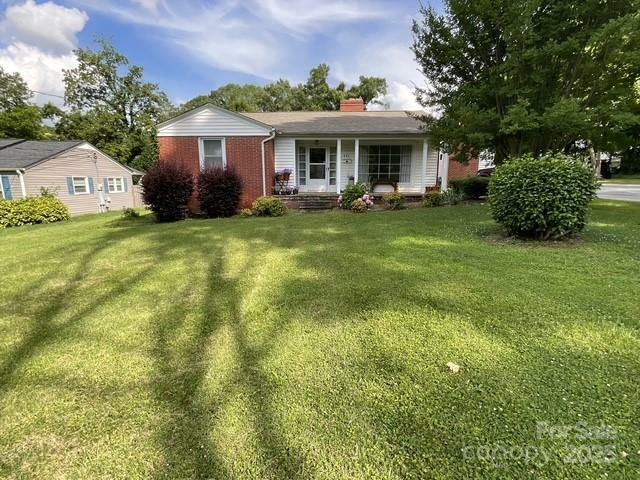 Property Photo: 621 N Craige Street 25 &Amp 27 NC 28144