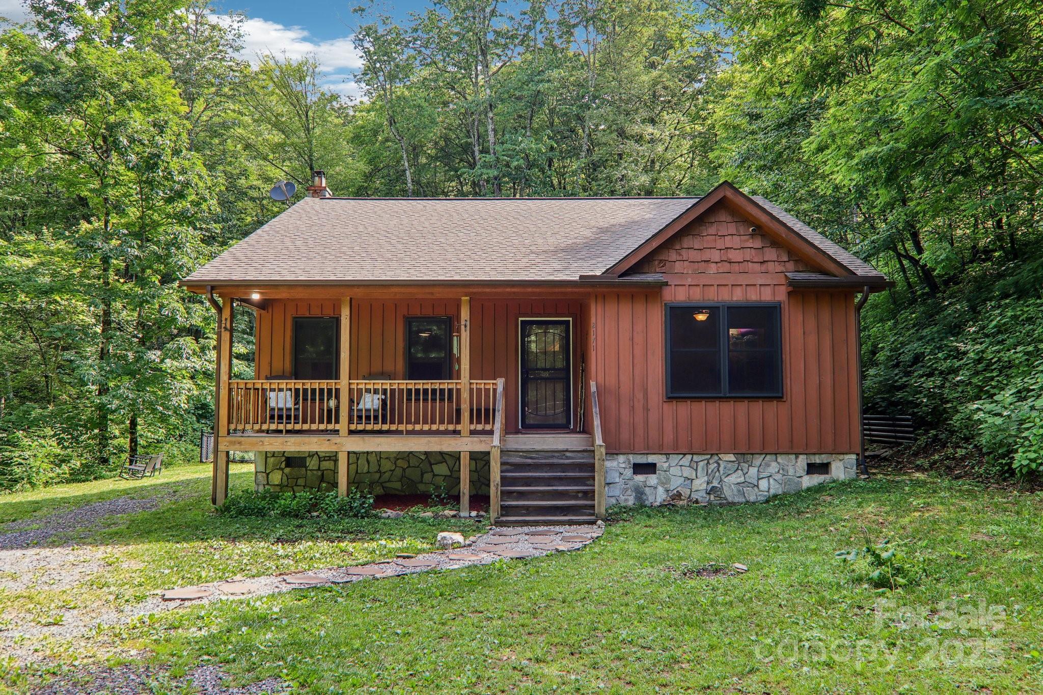 Property Photo:  2171 Black Rock Road  NC 28719 