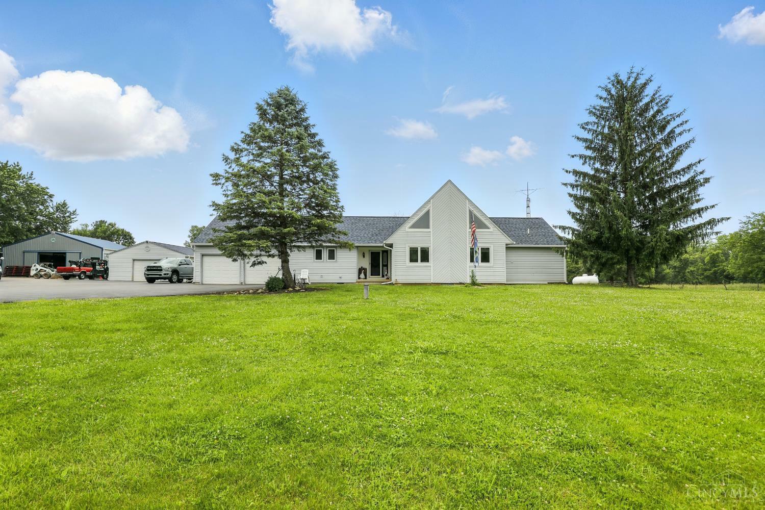 Property Photo: 15600 Dechant Road OH 45325