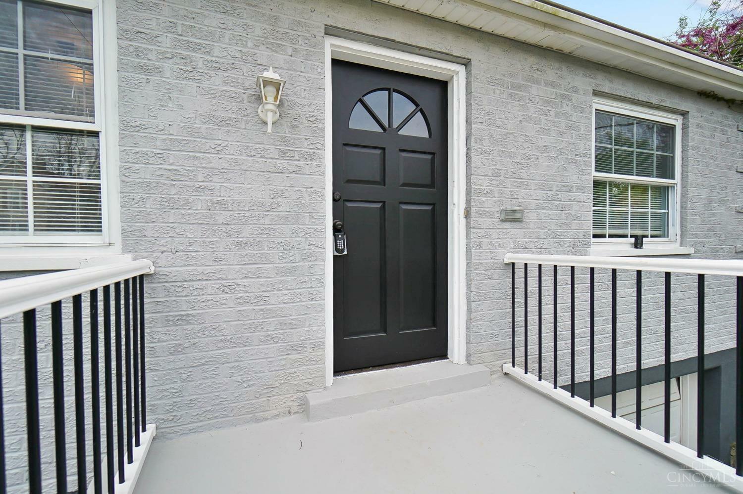 Property Photo: 5521 Chandler Street OH 45227