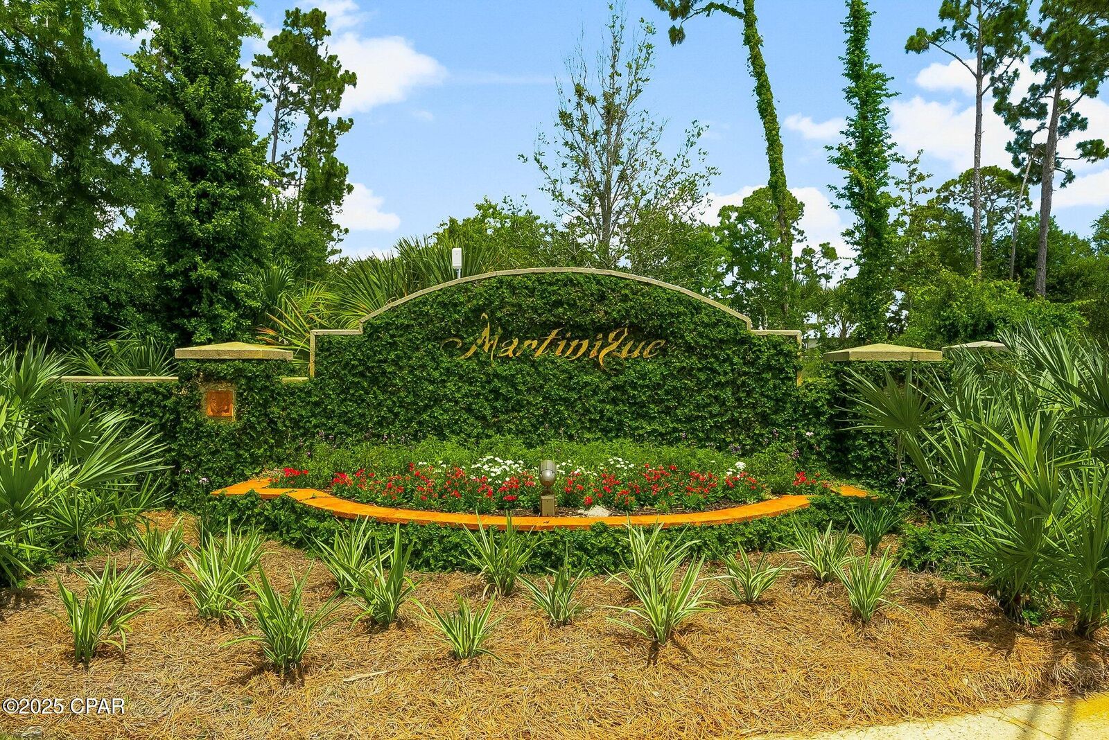 Property Photo:  5226 Kingston Circle  FL 32408 