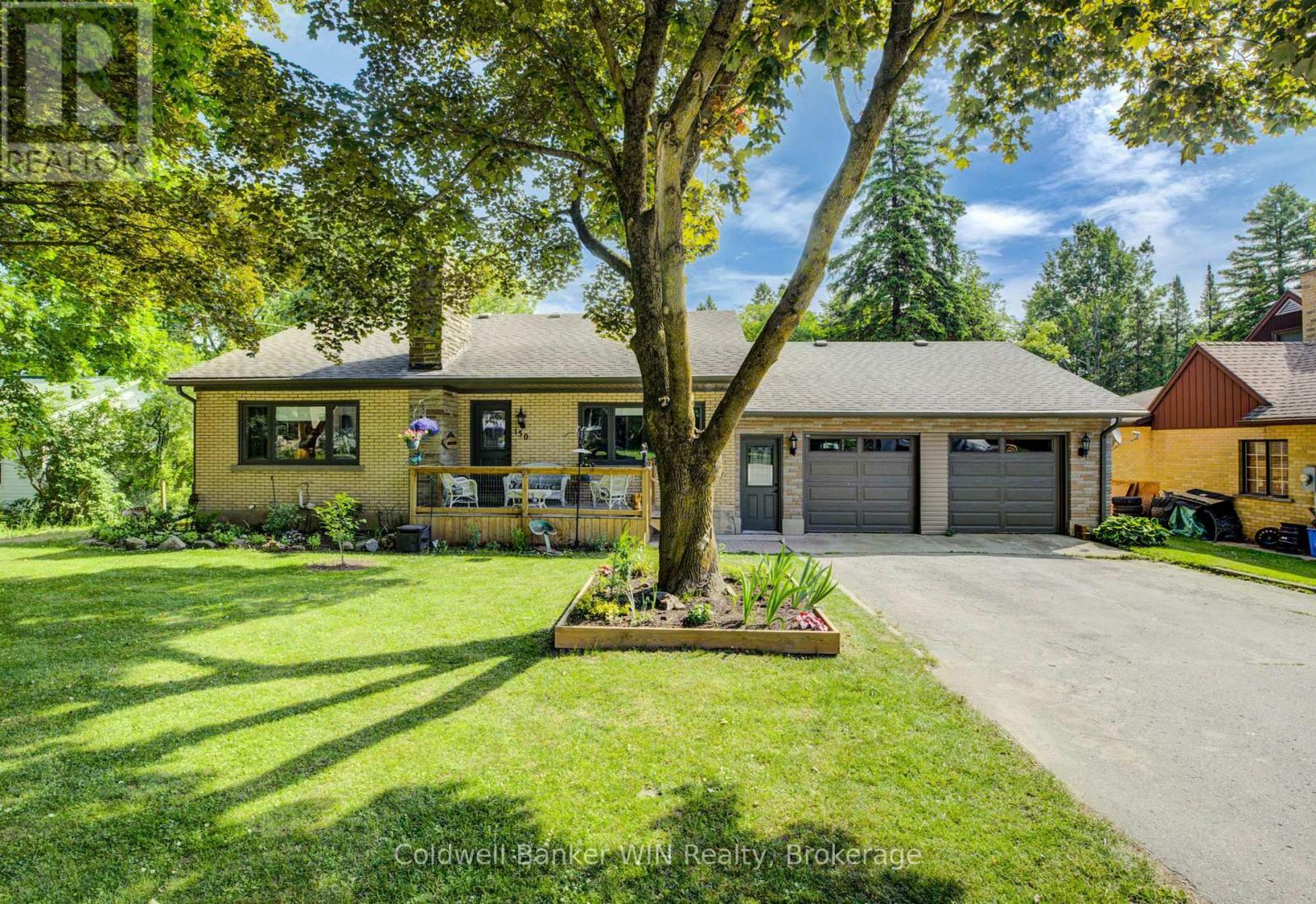 Property Photo: 150 Normanby Street North ON N0G 2L1
