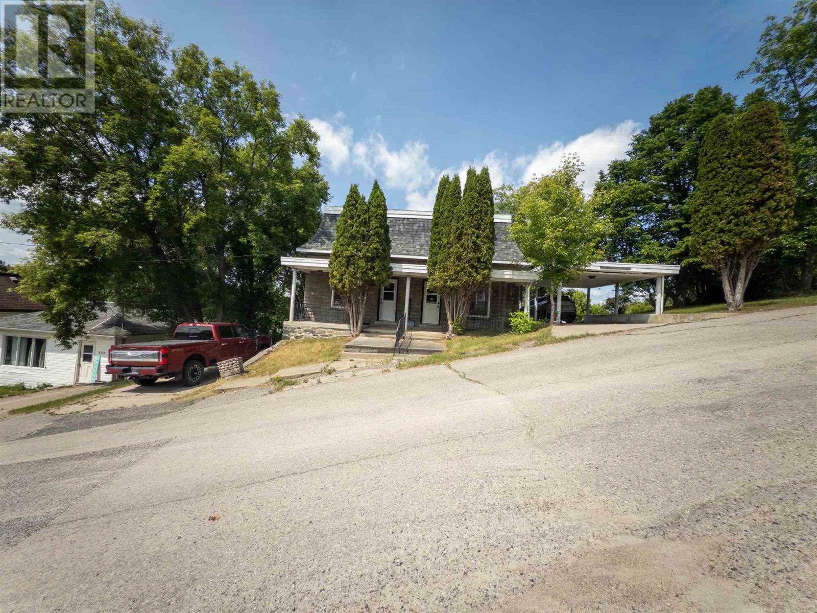 Property Photo:  506 Superior Street  ON P0X 1C0 