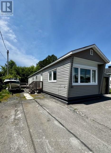 Photo de la propriété: 3535 St Joseph Boulevard 65 ON K4A 0Z6