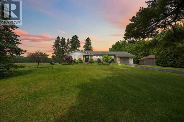 512 Sydenham Street  Dresden ON N0P 1M0 photo