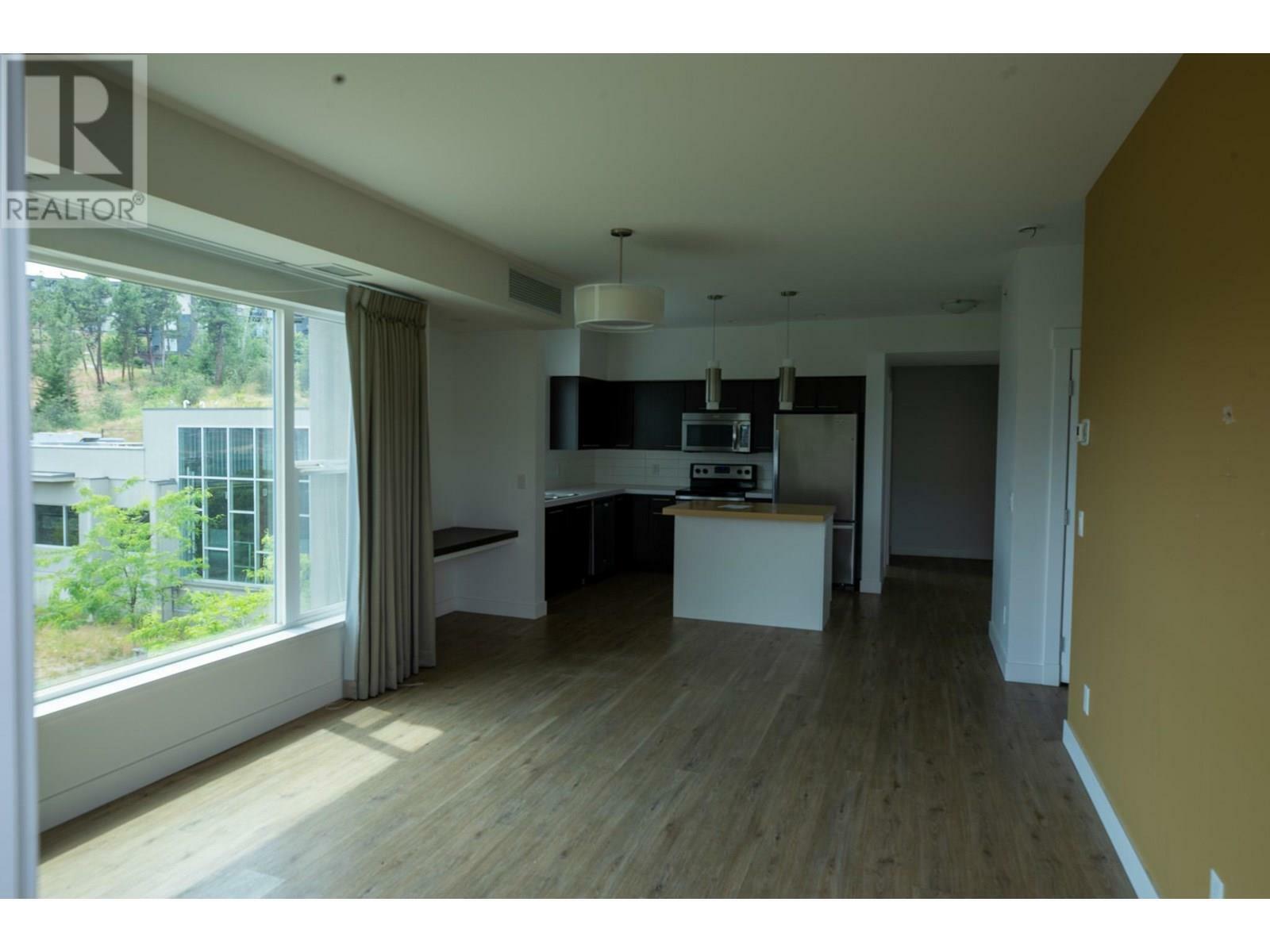 Property Photo: 985 Academy Way 307 BC V1V 3C8