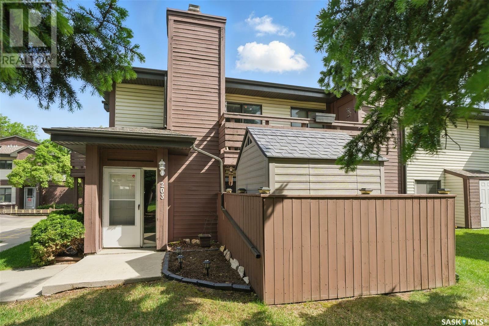 Photo de la propriété: 203 443 Pendygrasse Road SK S7M 5C1