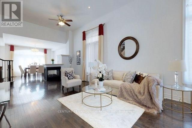Photo de la propriété: 11 Brider Crescent ON L1Z 0M3
