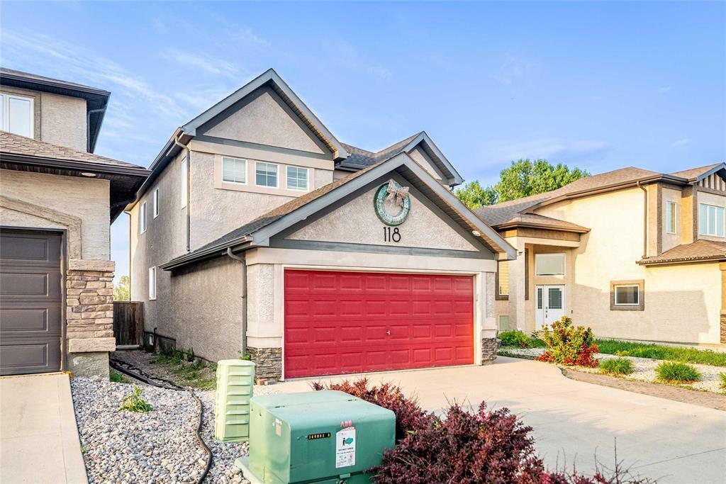 Property Photo: 118 Baltic Bay MB R2P 2T7
