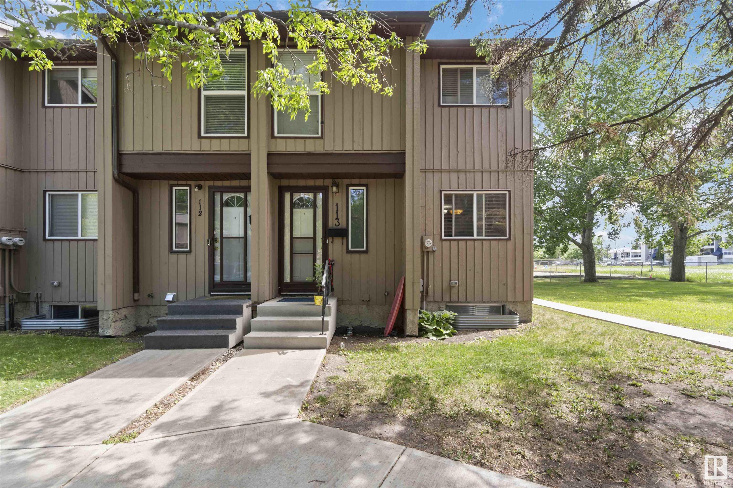 Property Photo: 10633 31 Avenue NW 113 AB T6J 4N4