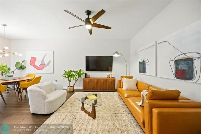 Property Photo: 1109 NW 40th Ter FL 33313