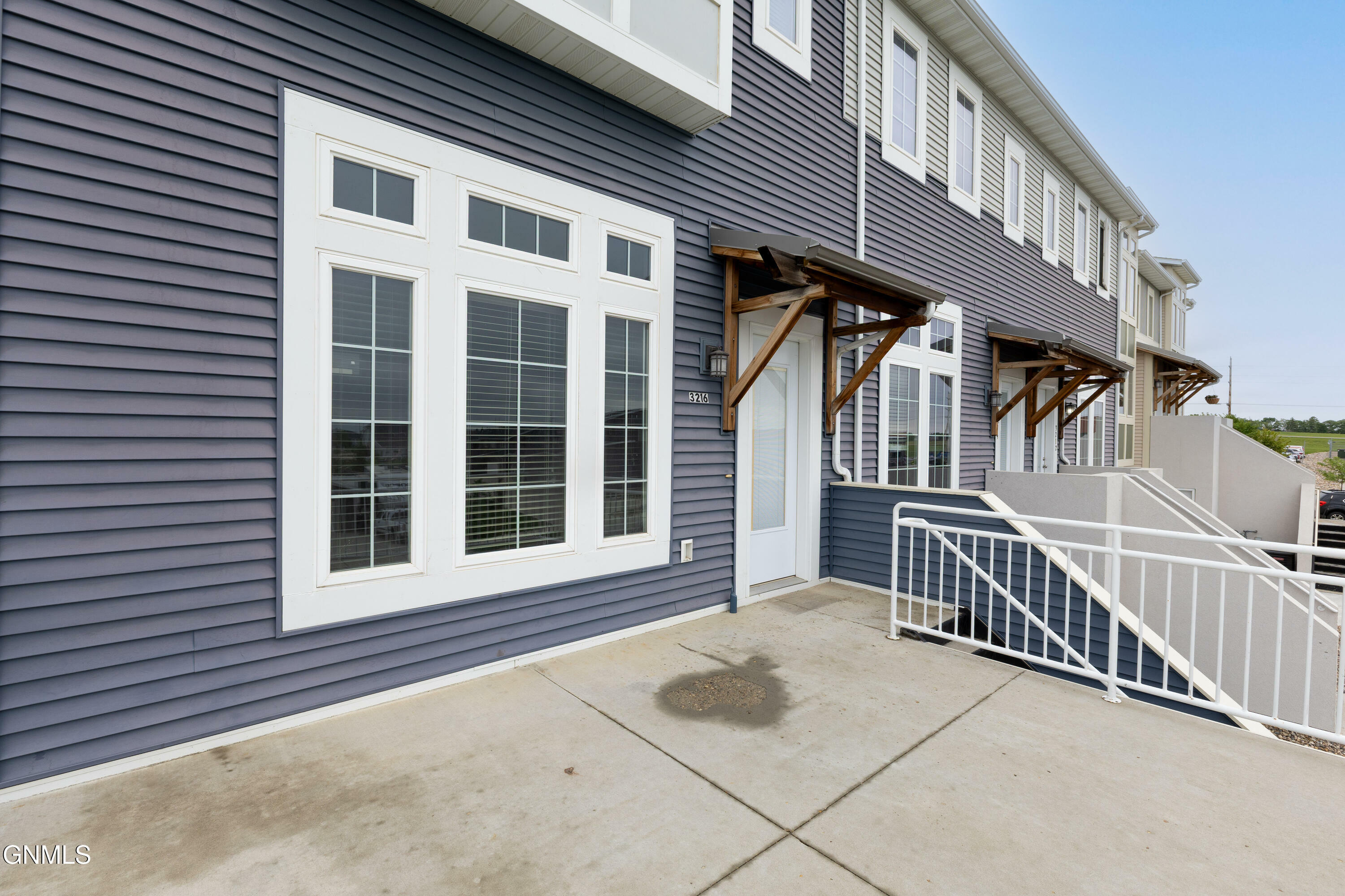 Property Photo: 3216 Jericho Road ND 58503