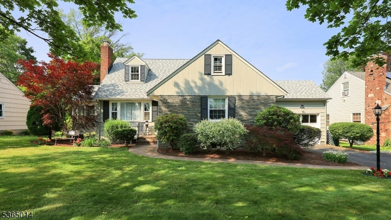 120 Meadowbrook Dr  North Plainfield Boro NJ 07062 photo