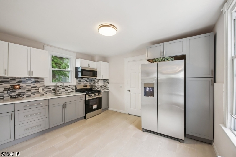 Property Photo: 416 Lakeside Ave NJ 07050
