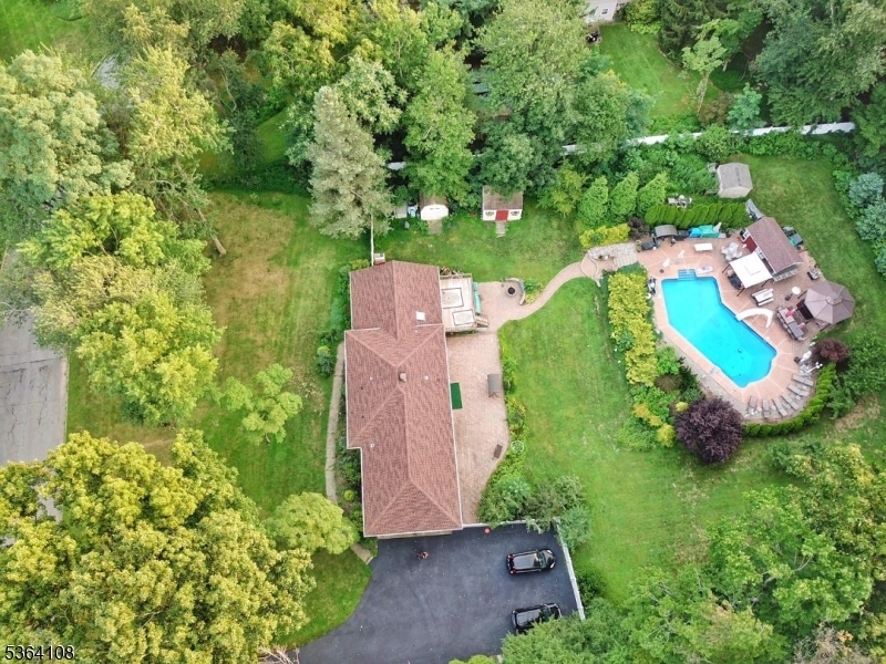Property Photo: 2 Windsor Rd NJ 07950