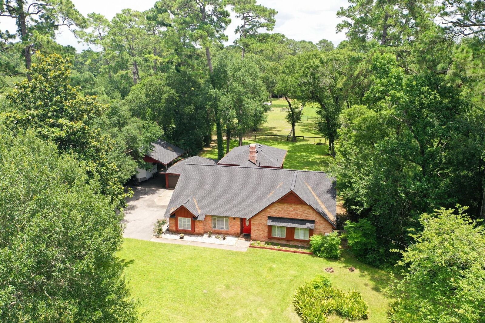 Property Photo:  12418 E Shadow Lake Lane  TX 77429 