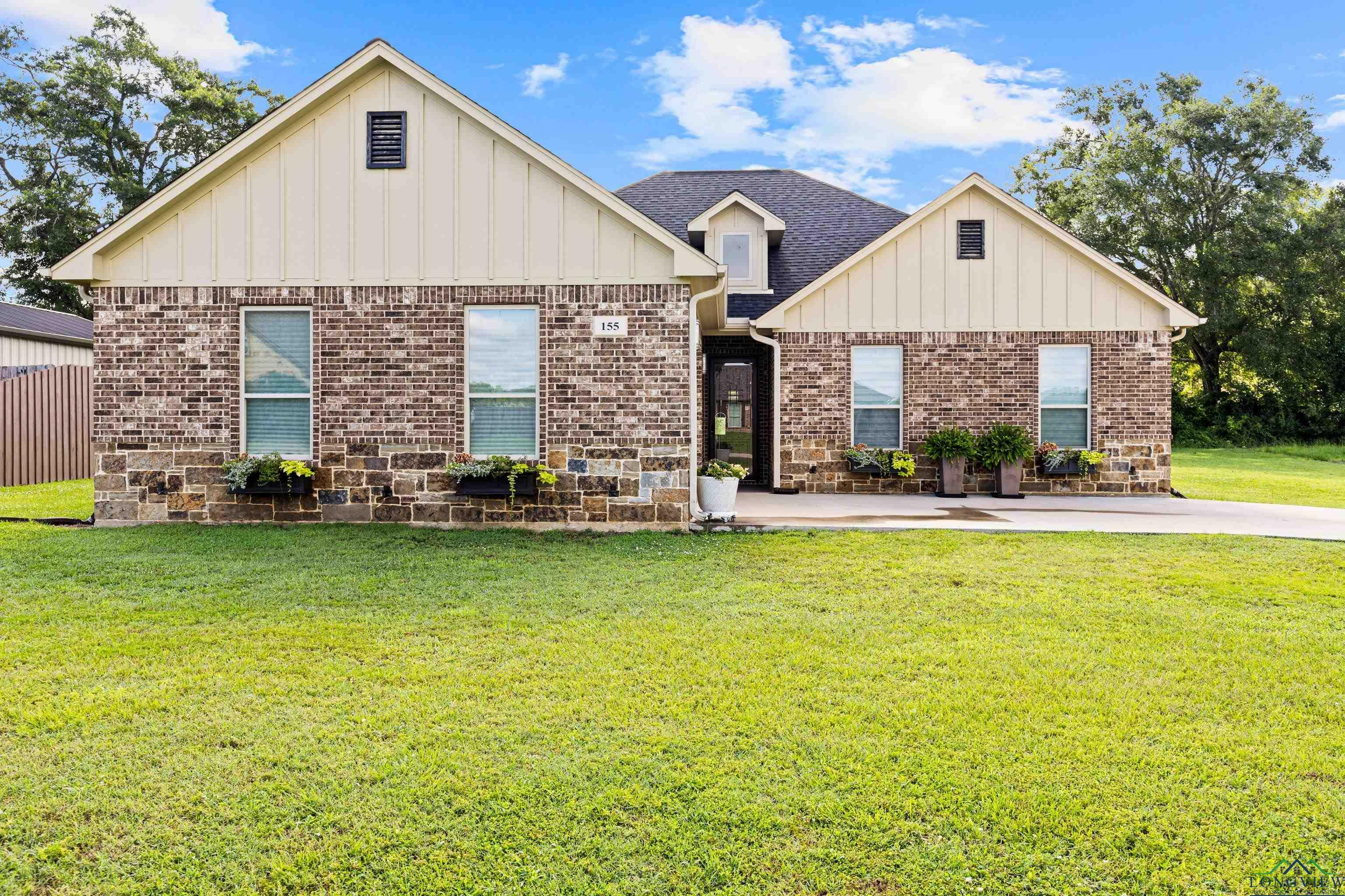 Property Photo: 155 Corinne TX 75691