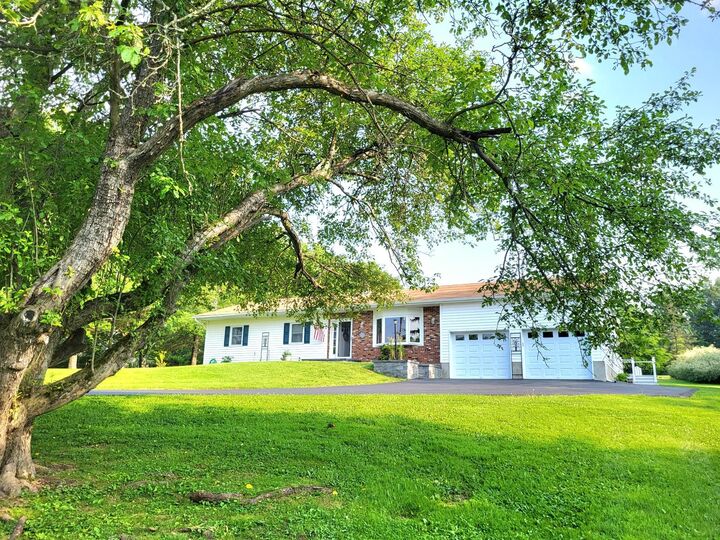 49 Houtman Drive  Walden NY 12586 photo