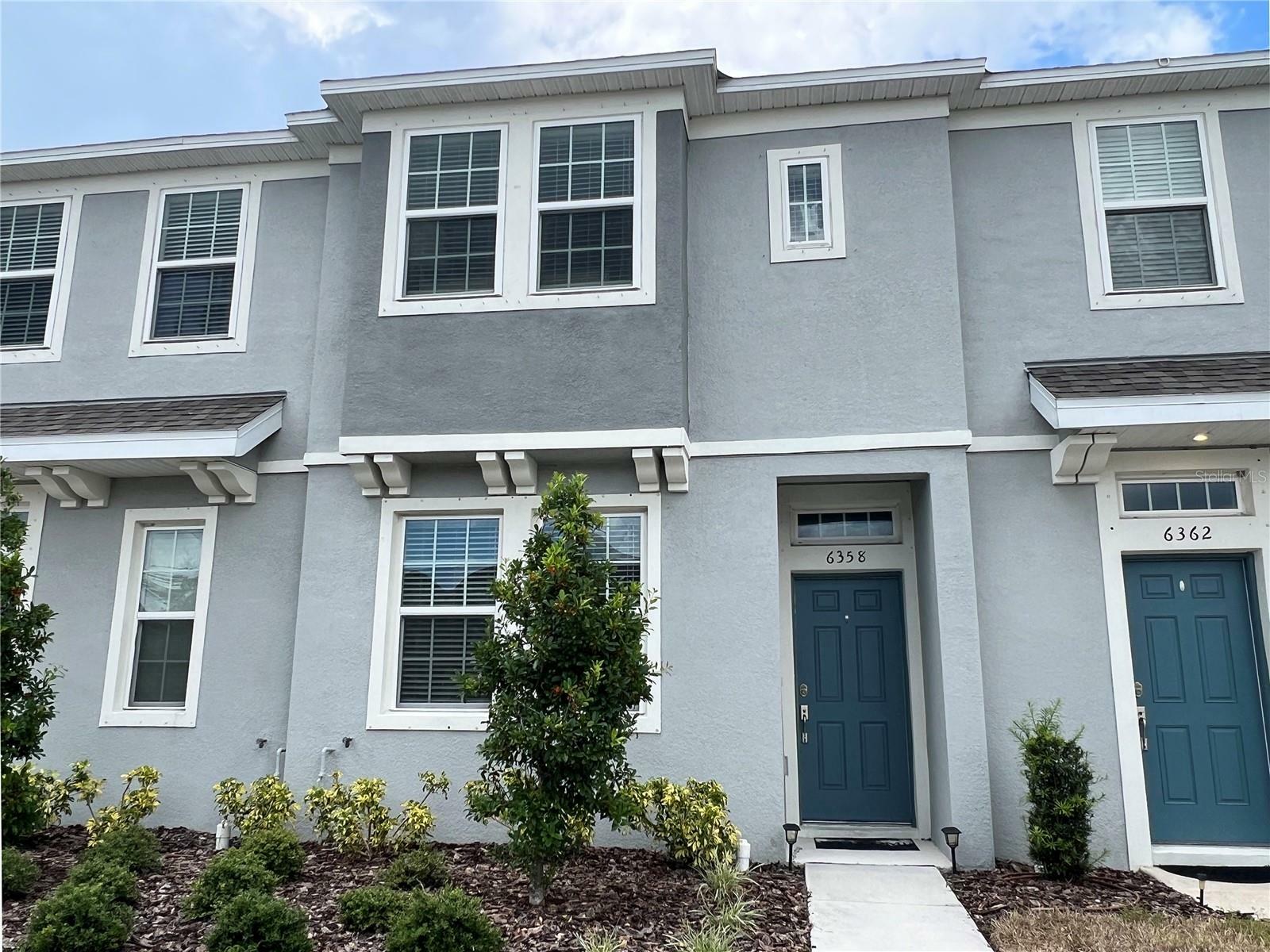 Property Photo: 6358 Fairmont Lane FL 34221