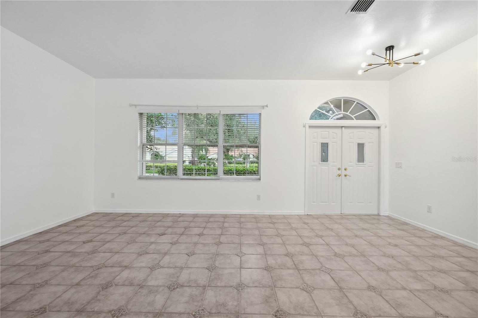 Property Photo: 11810 Woodshire Circle FL 33913