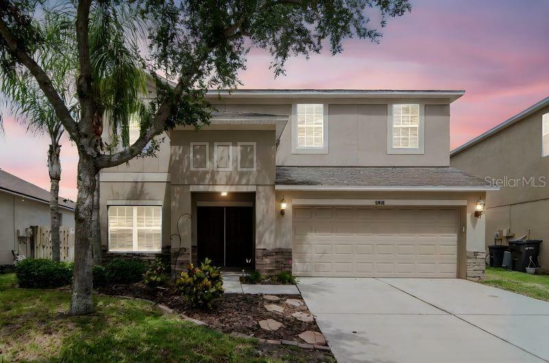 Property Photo: 5916 Tulip Flower Drive FL 33578