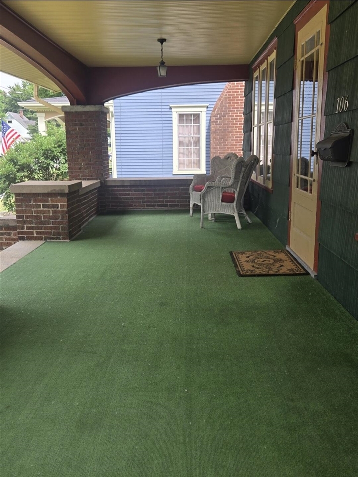Property Photo: 106 E Mechanic Street MI 48097