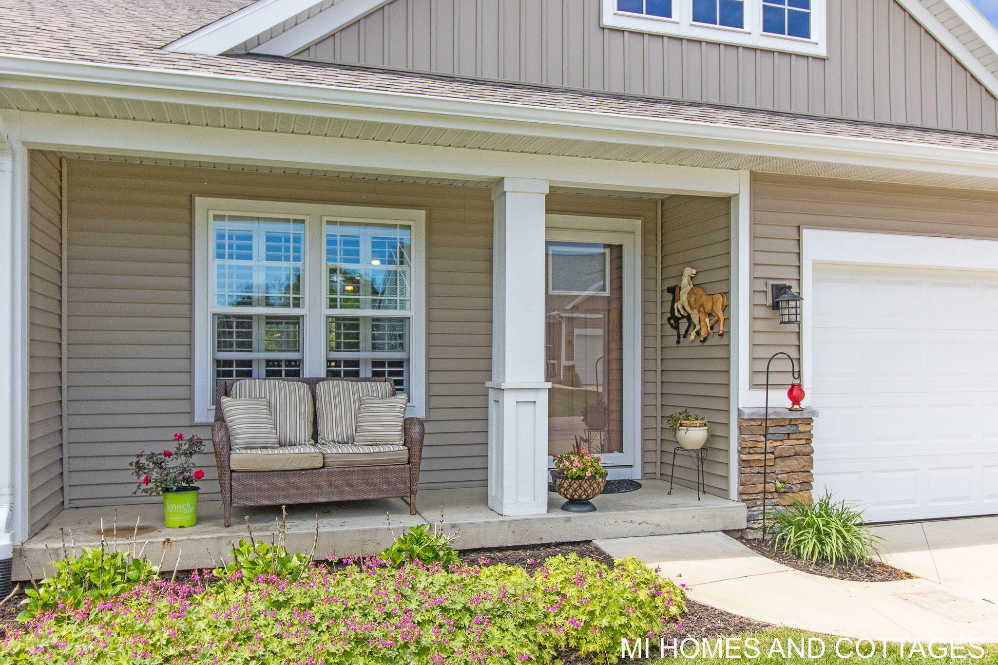 Property Photo: 2967 Loganberry Lane MI 49424