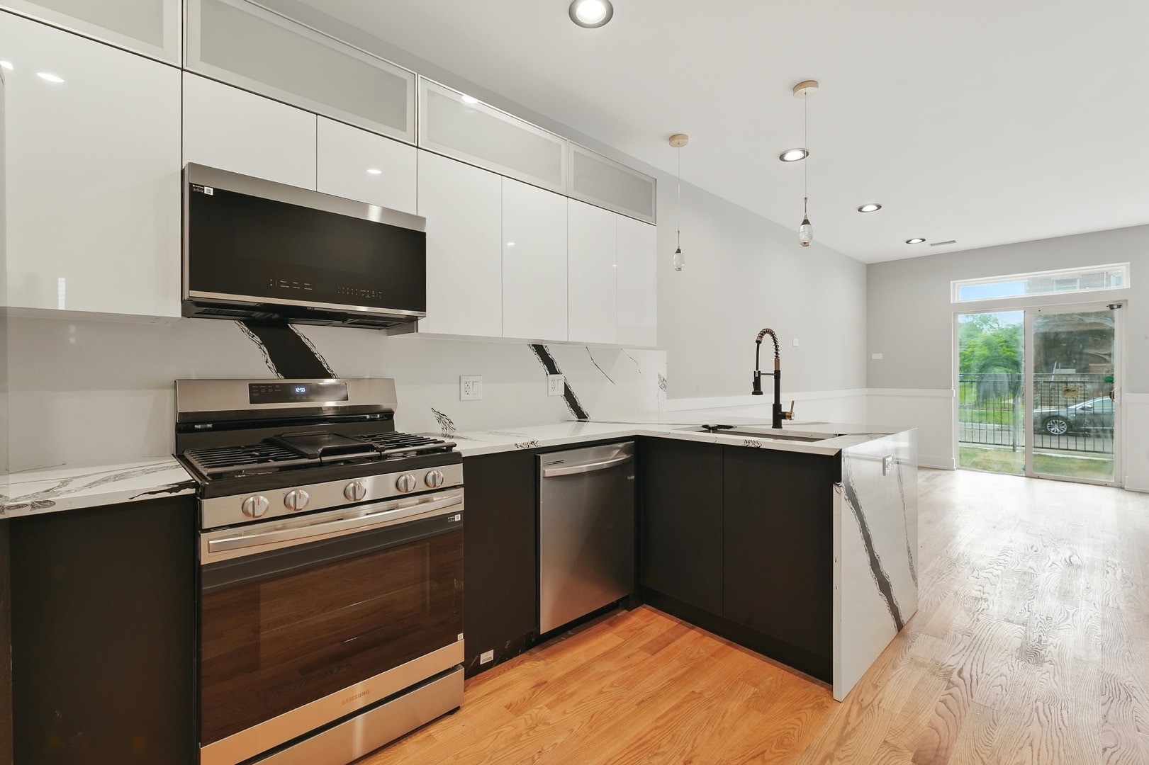 Property Photo: