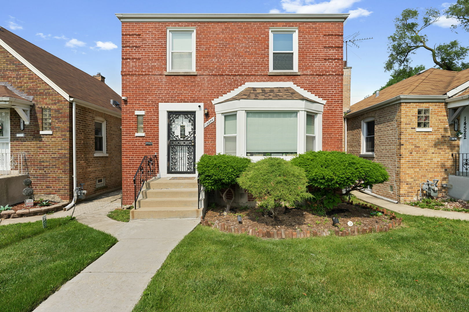 Property Photo:  14524 S Lowe Avenue  IL 60827 