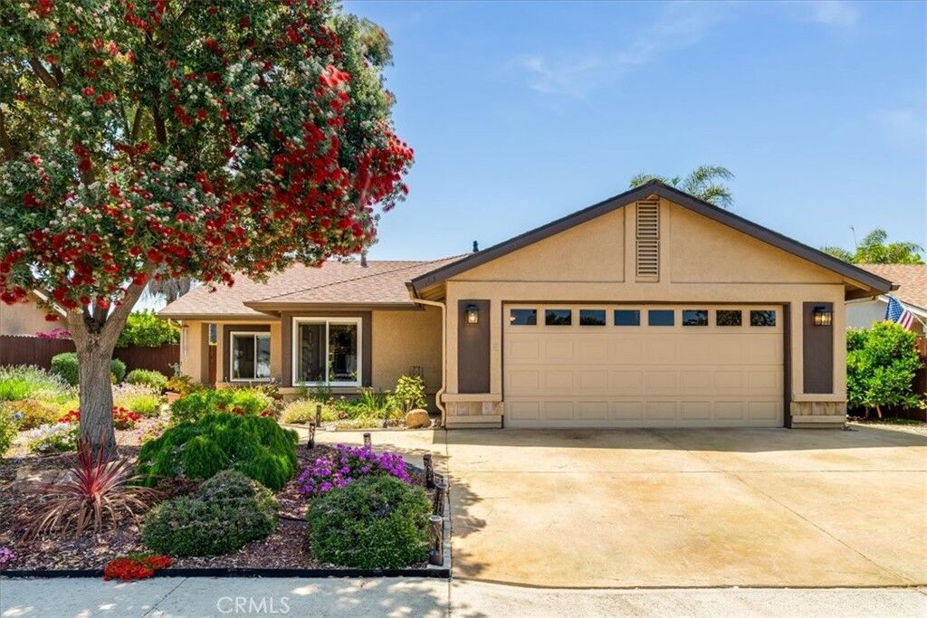 Property Photo:  1639 Cat Lane  CA 93454 