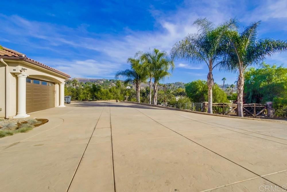 Property Photo: 2050 Buena Village Dr CA 92084