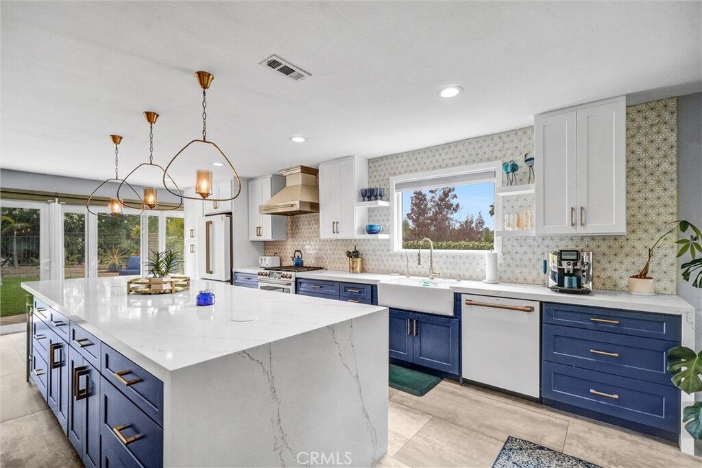 Property Photo:  28822 Placida Avenue  CA 92677 
