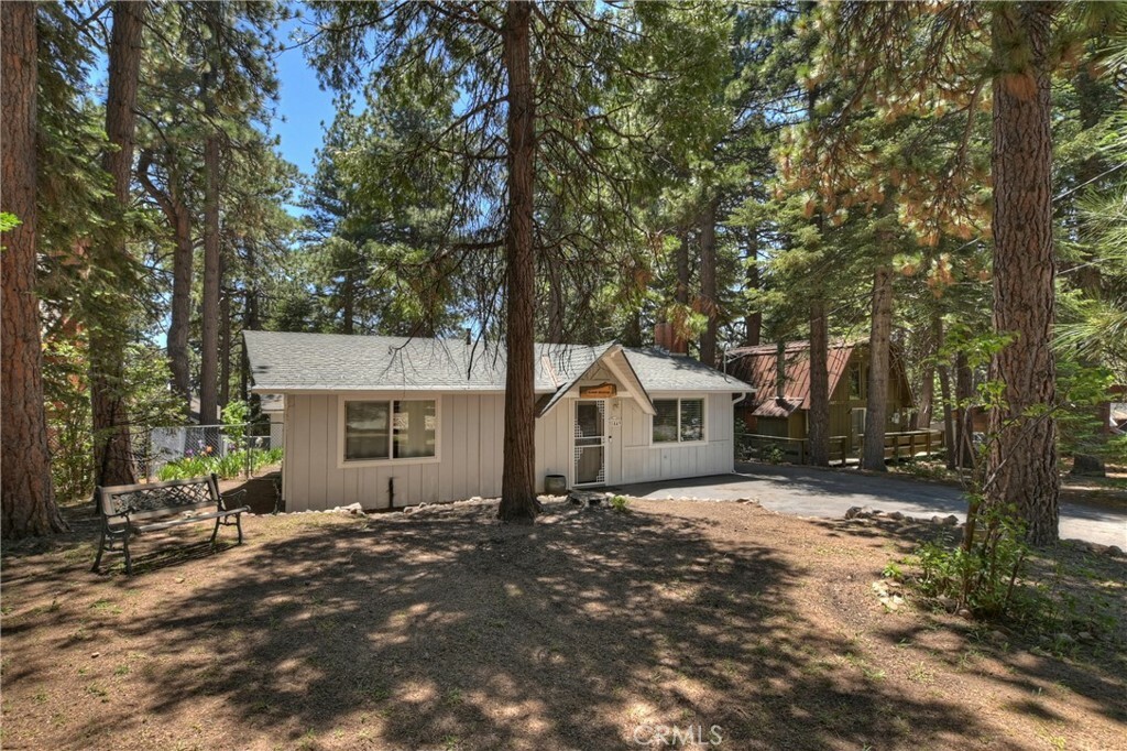 Property Photo:  31449 Onacrest Drive  CA 92382 