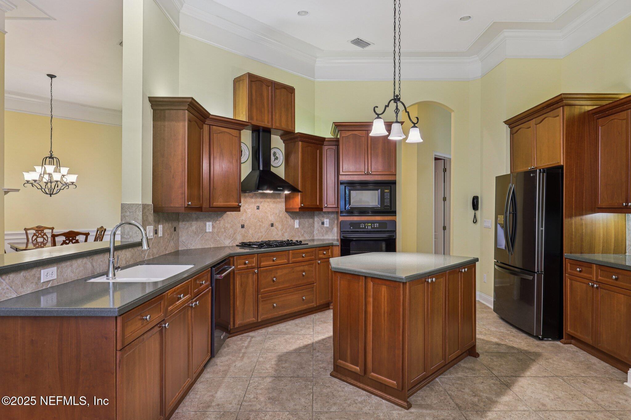 Property Photo: 4640 Tuscan Wood Court FL 32092