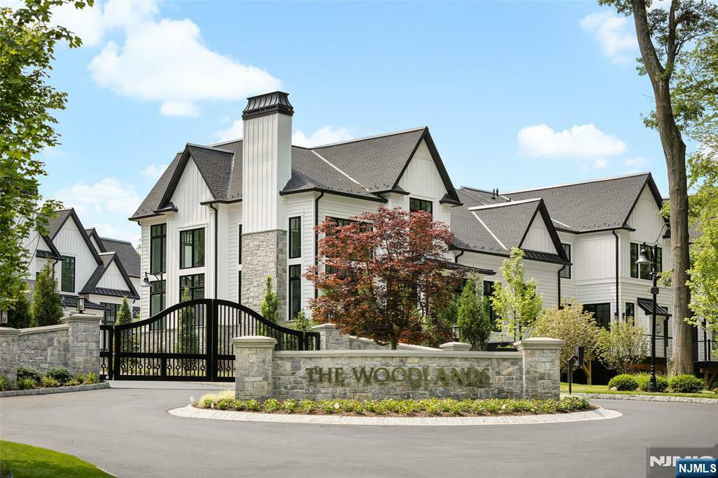 Property Photo: 23 Stone Bridge Court NJ 07627