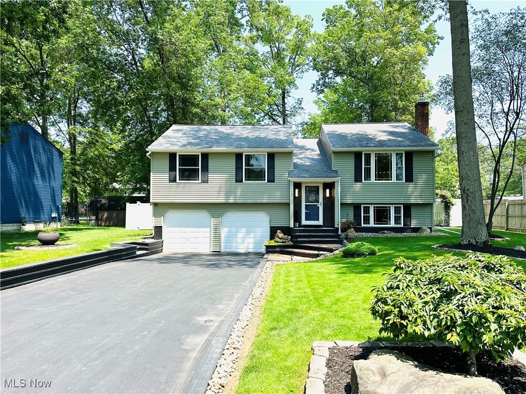 132 Dennis Drive  Cortland OH 44410 photo