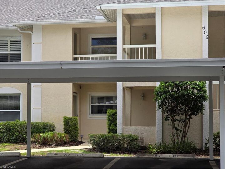 Property Photo: 605 Squire Cir 203 FL 34104