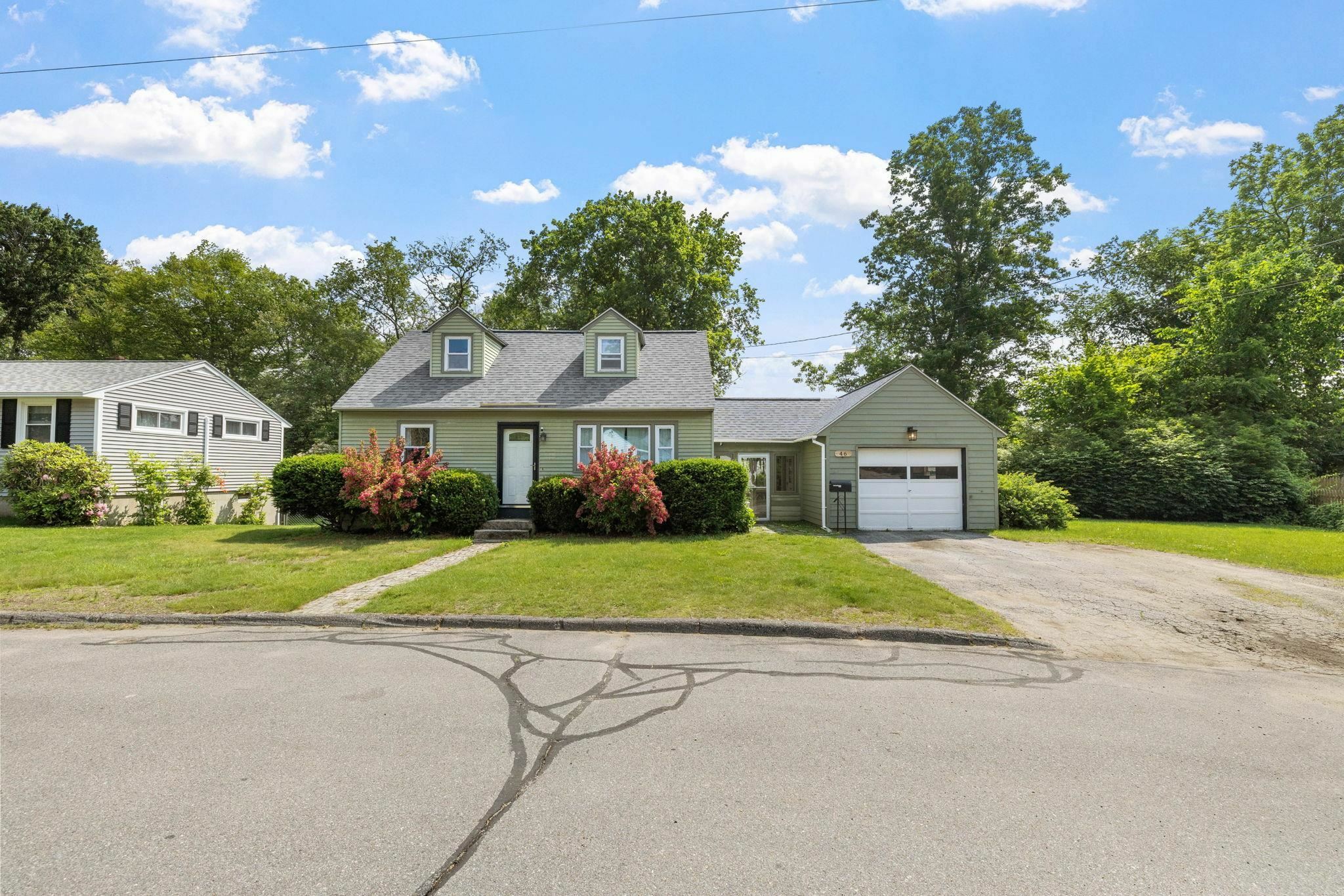 Property Photo: 46 East Diane Drive NH 03431
