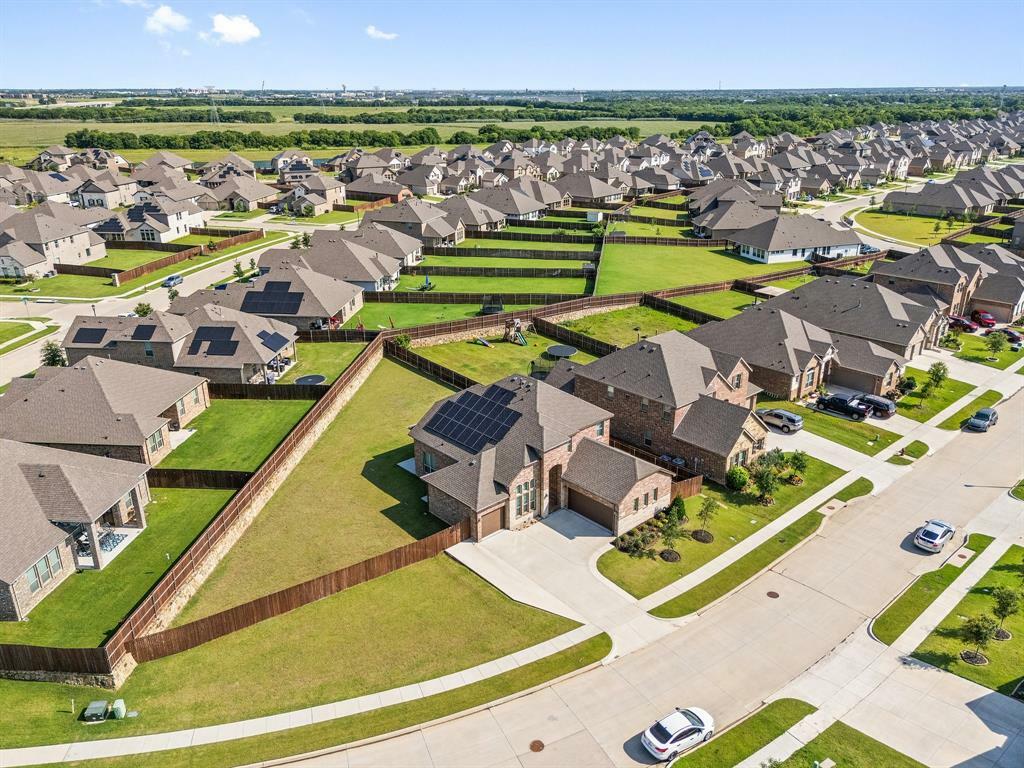 Property Photo: 3680 Twin Pines Drive TX 76065