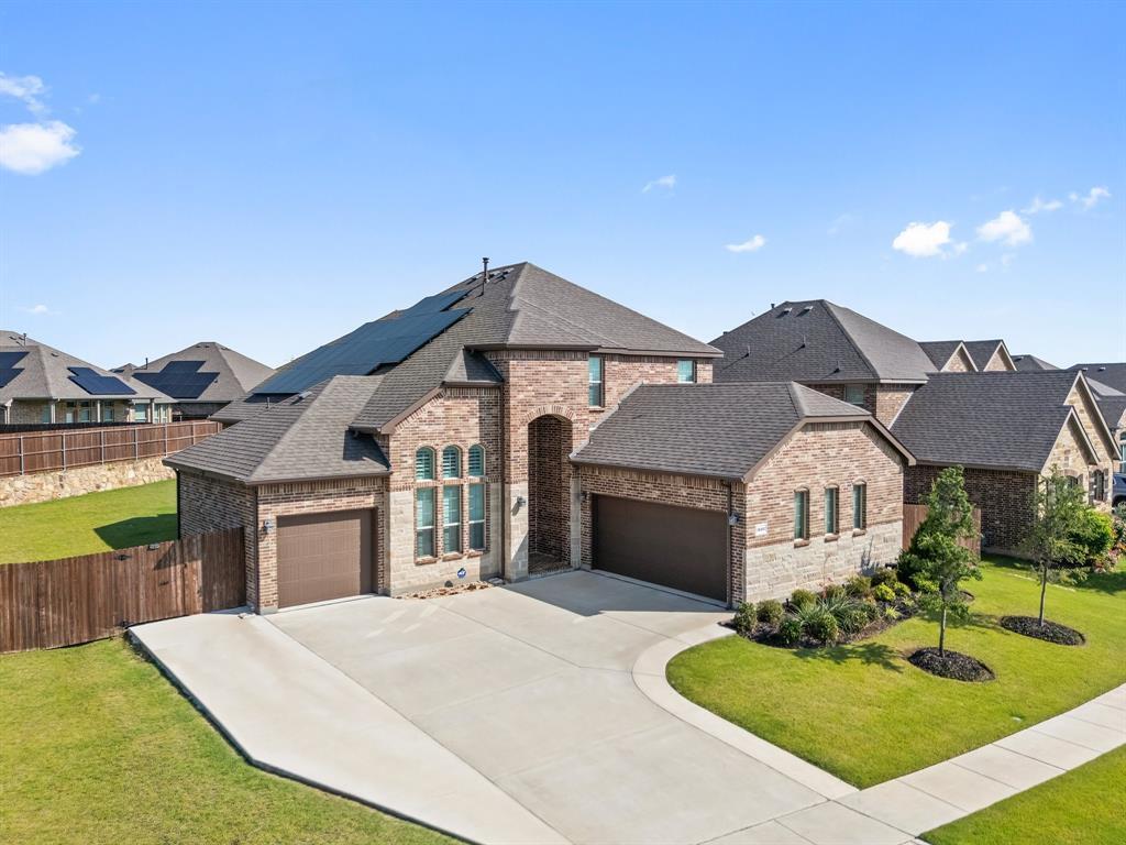 Property Photo:  3680 Twin Pines Drive  TX 76065 