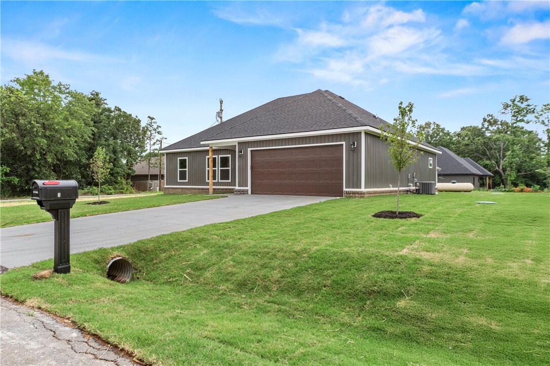 Property Photo:  2 Wendike Lane  AR 72715 