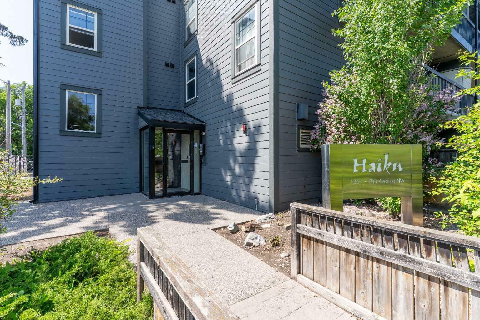 Property Photo: 1301 17 Avenue NW 205 AB T2M 0R2